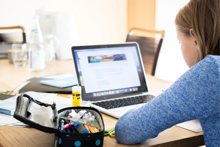 Online Tech Learning Resources for Teens
